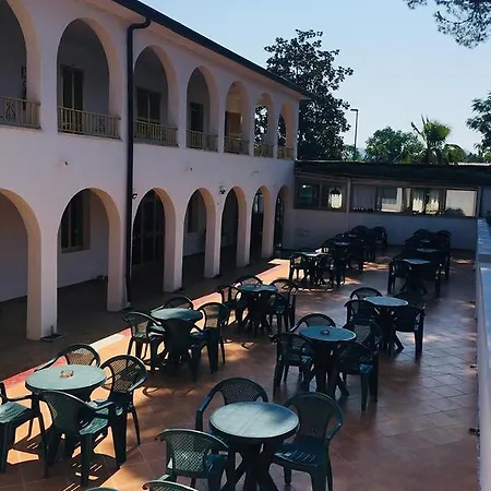 La Pergola Hostel